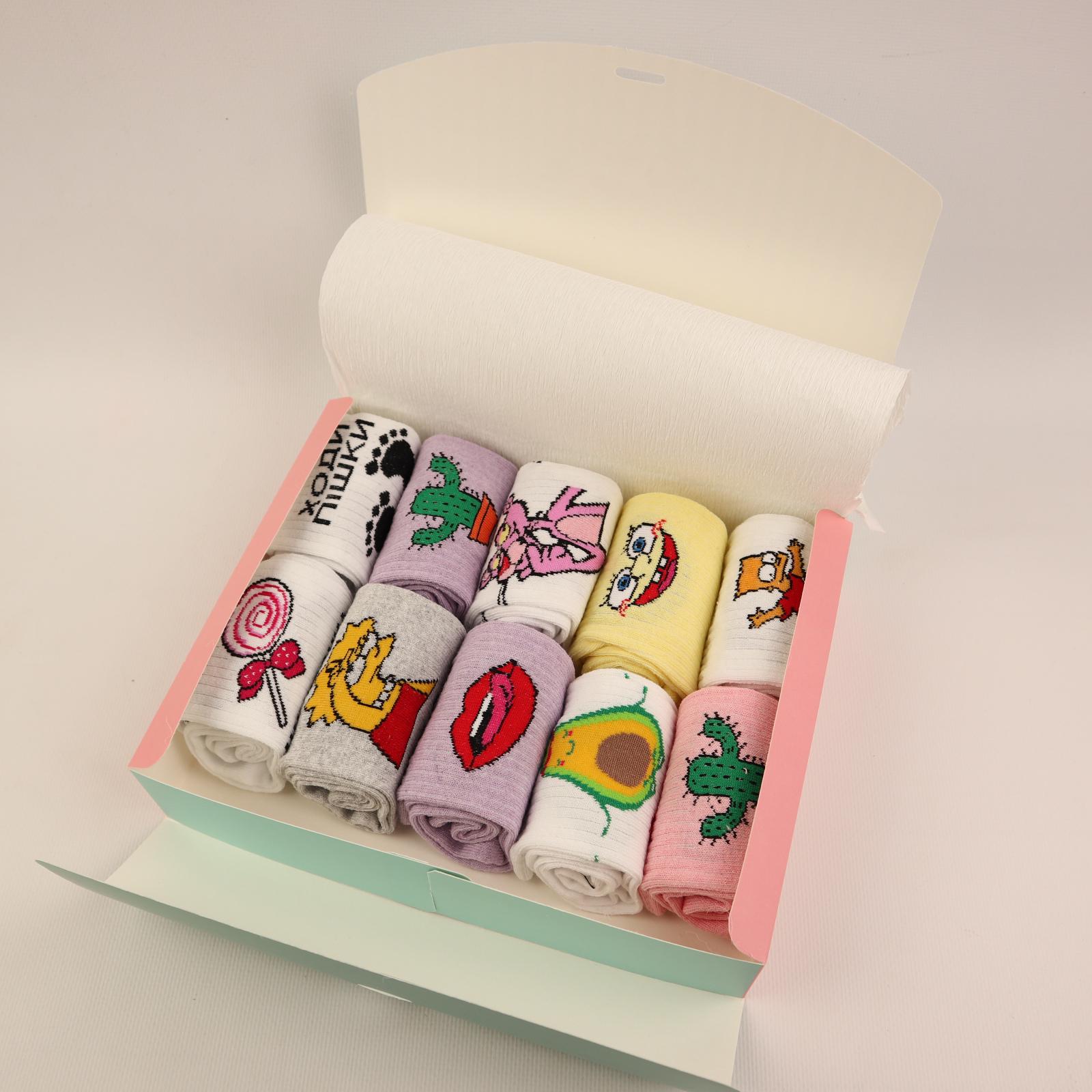 Подарочный набор женских носков с принтами 10 пар (4123342)