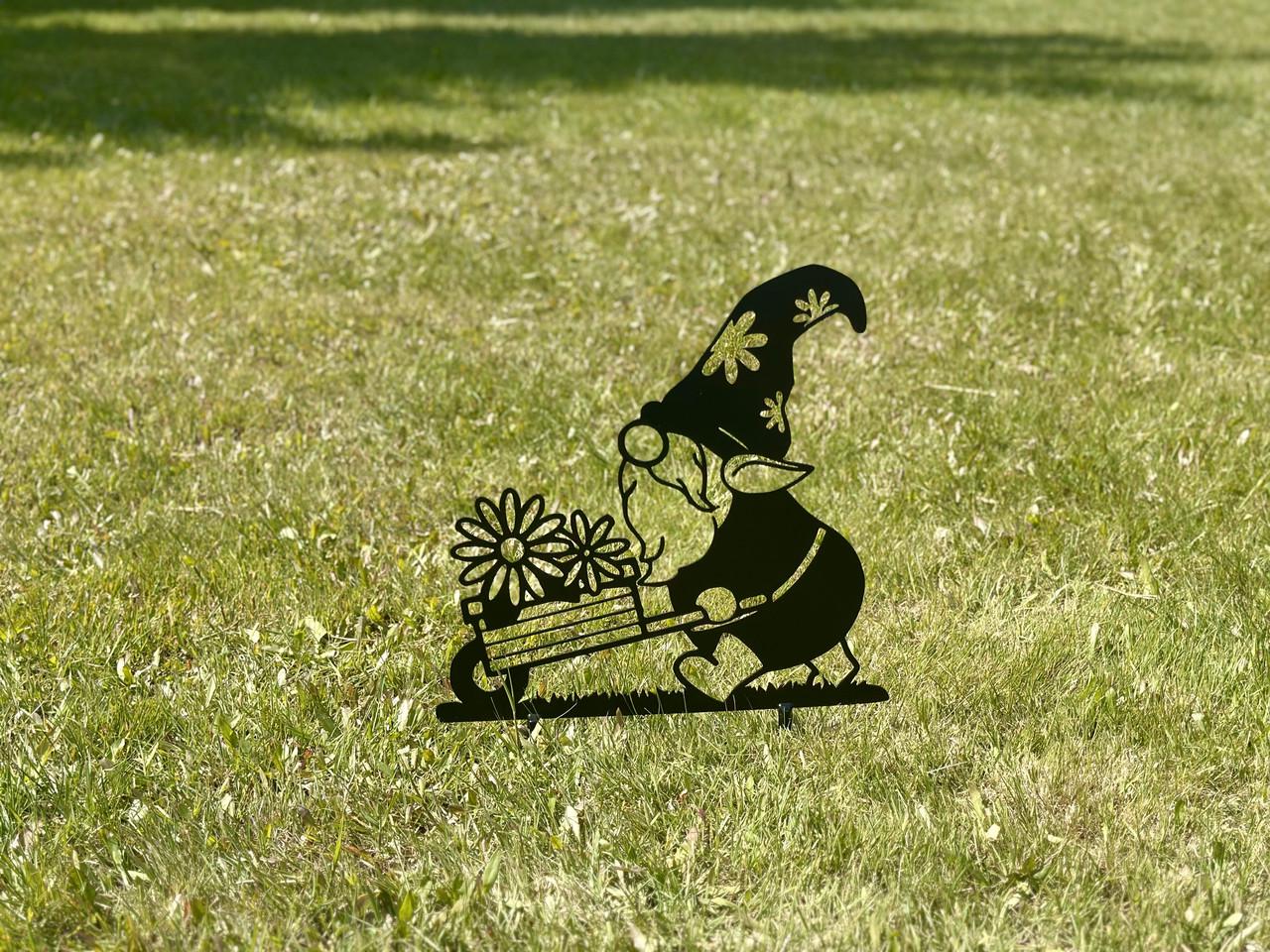 Садовая фигура Гном-цветовод металлическая для двора/террасы/сада (DCR003) - фото 4 Садовая фигура Гном-цветовод металлическая для двора/террасы/сада (DCR003) - фото 4