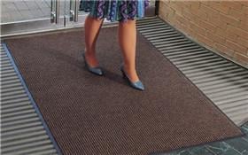 Брудозахисний килим Пекин на ПВХ основі 900х1500 мм Коричневий - фото 4 Брудозахисний килим Пекин на ПВХ основі 900х1500 мм Коричневий - фото 4