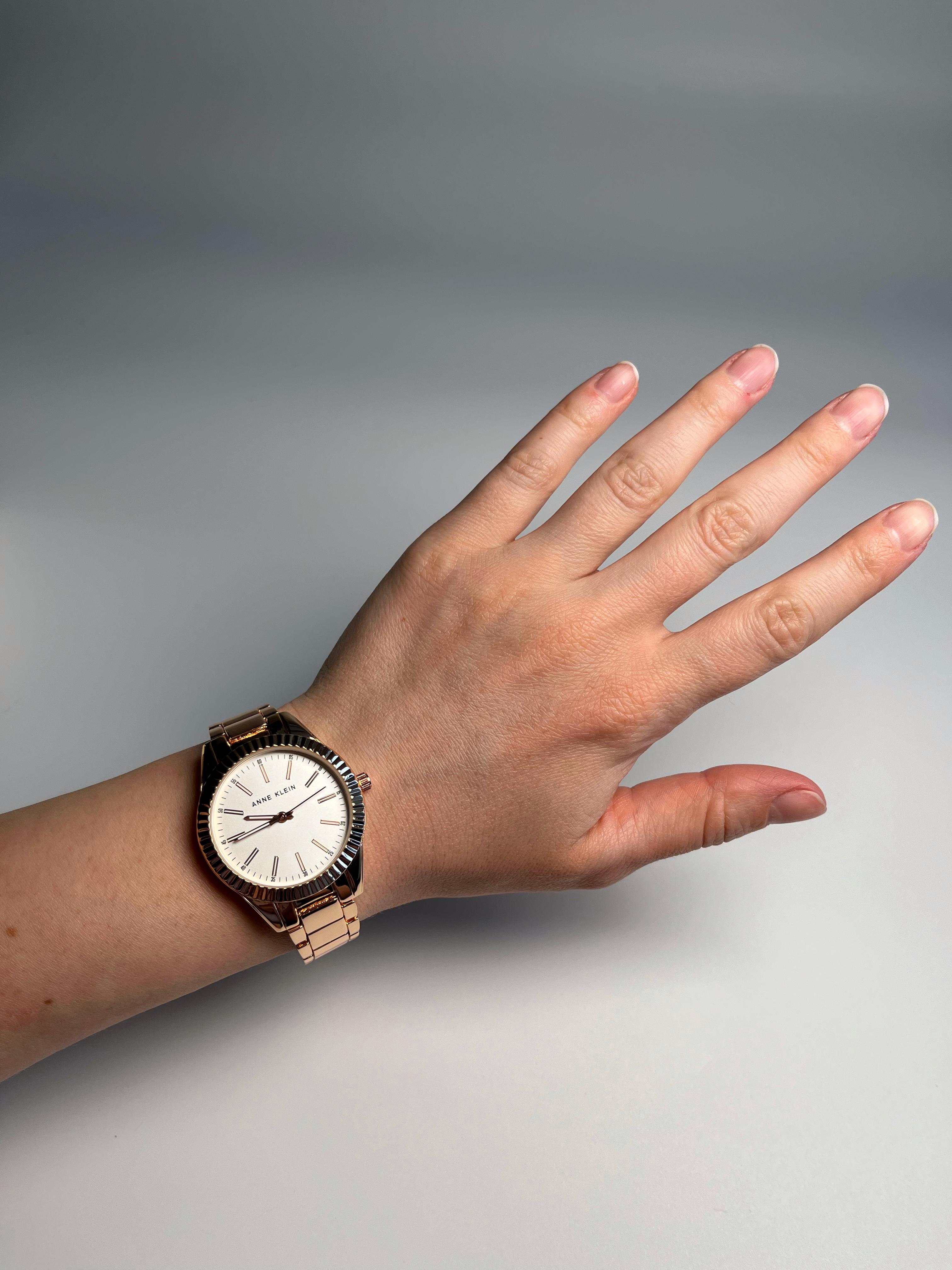 Часы женские Anne Klein AK/4172SVRG Золотистый (15359818) - фото 8 Часы женские Anne Klein AK/4172SVRG Золотистый (15359818) - фото 8