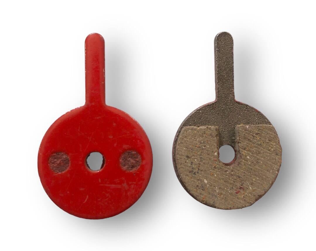 Колодки тормозные disk круглая с длинным хвостиком меньше 348х213 мм 2 шт.