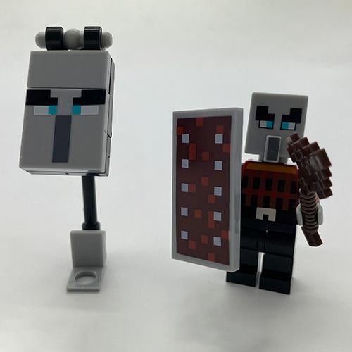 Конструктор фигурка iBlock Captain Minecraft 4,5 см