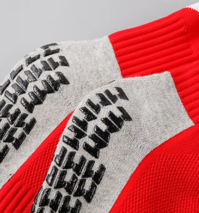 Гетри футбольні ігрові тренувальні спортивні з антиковзним покриттям L EU р. 42-45 Червоний - фото 9 Гетри футбольні ігрові тренувальні спортивні з антиковзним покриттям L EU р. 42-45 Червоний - фото 9