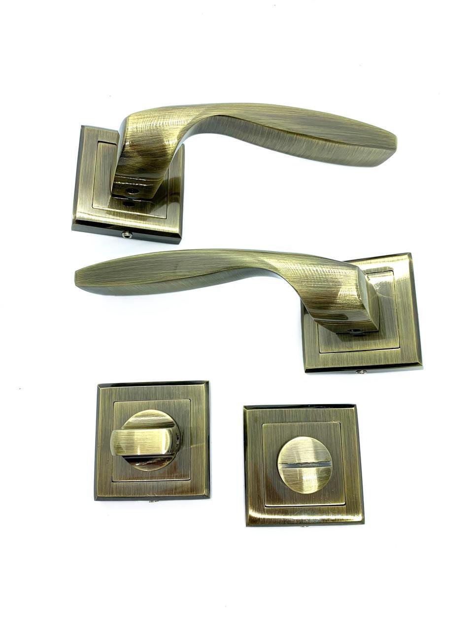 Дверной замок с ручками на розетках Vortex AS-01 АВ WC с ночной задвижкой