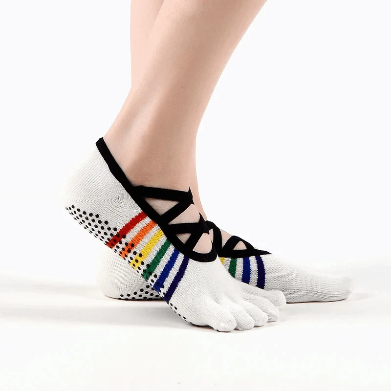 Носки Meikan для йоги пилатеса фитнеса танцев нескользящие с пальцами р. 34-39 2 пары Черный/Белый - фото 8 Носки Meikan для йоги пилатеса фитнеса танцев нескользящие с пальцами р. 34-39 2 пары Черный/Белый - фото 8