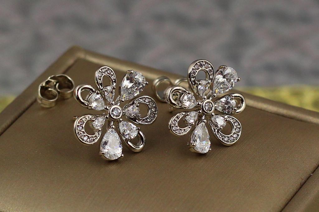 Серьги гвоздики Xuping Jewelry Мандала 1,7 см Серебристый (1933544642)