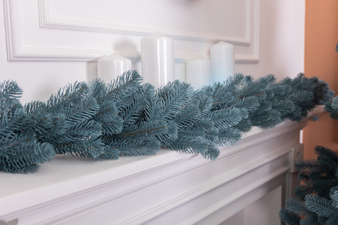 Гирлянда хвойная искусственная литая 2 м Голубой