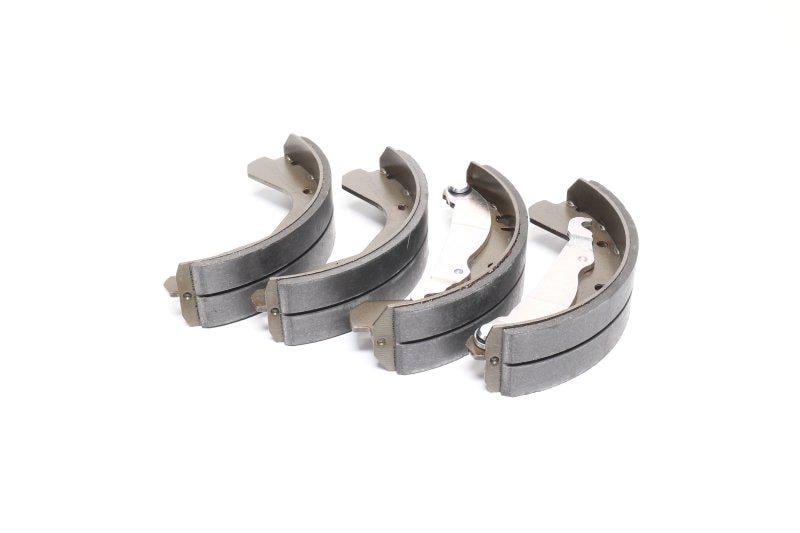 Колодки тормозные барабанные LPR 04640 Opel ascona c 81-88 kadett 84-91 Vectra a 88-95 задние