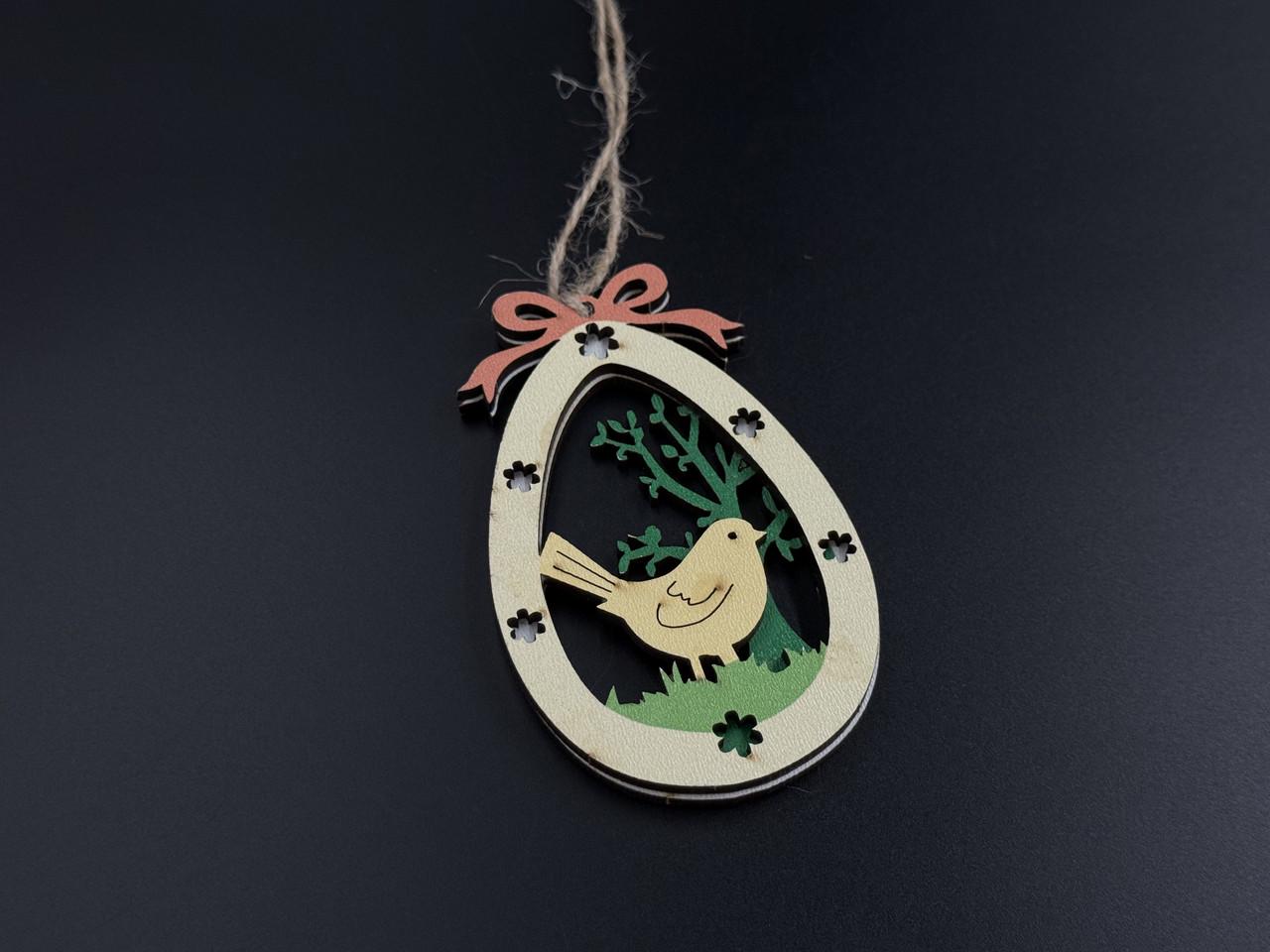 Заготівка-підвіска для рукоділля Пасхальне яйце з пташкою під декупаж і розпис 9х5,7 см Різнокольоровий (XV-001) - фото 3