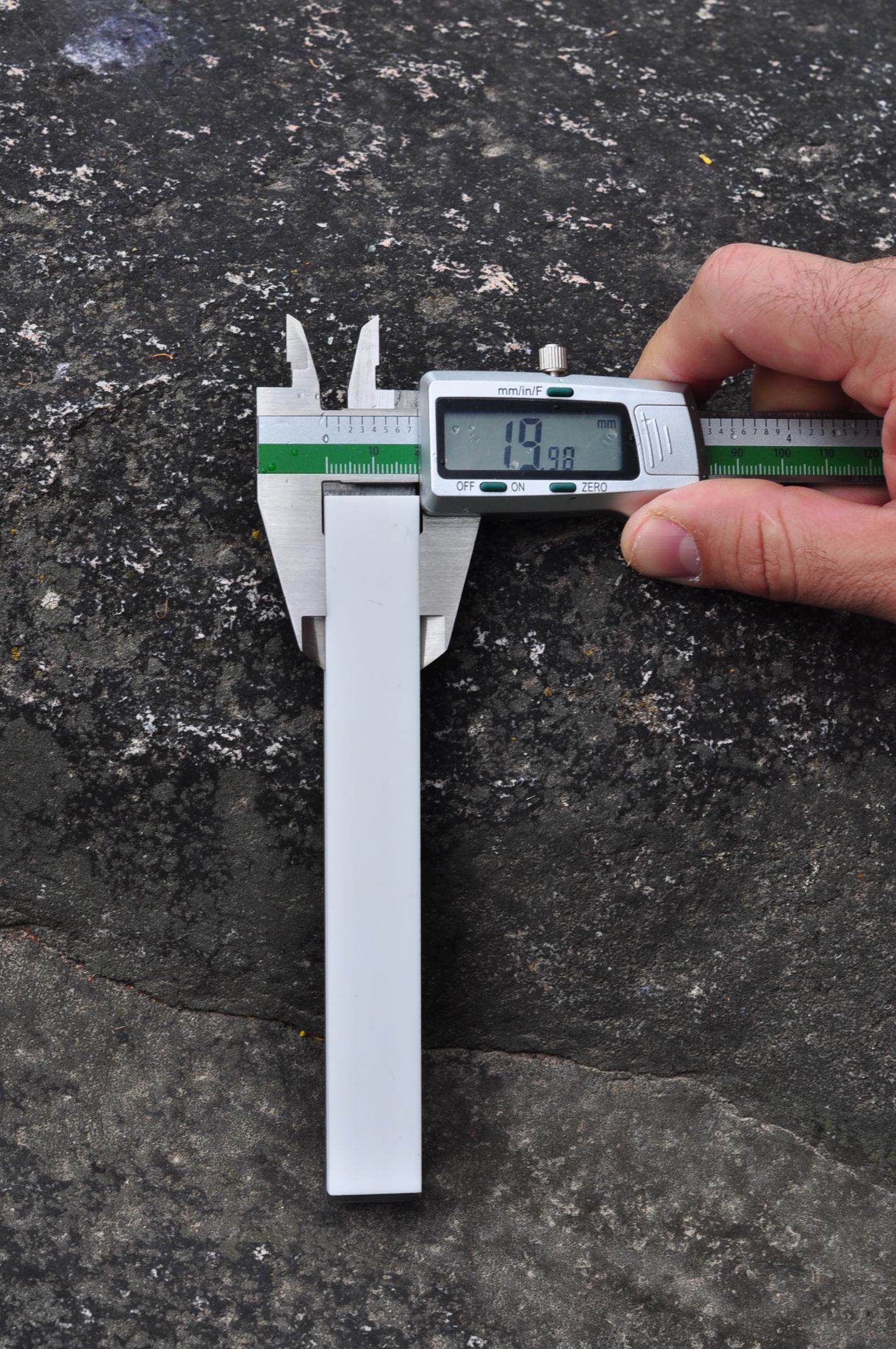 Брусок точильний для ножів Ruixin керамічний алюмінієвий 6000 grit (KA6000-20) - фото 3