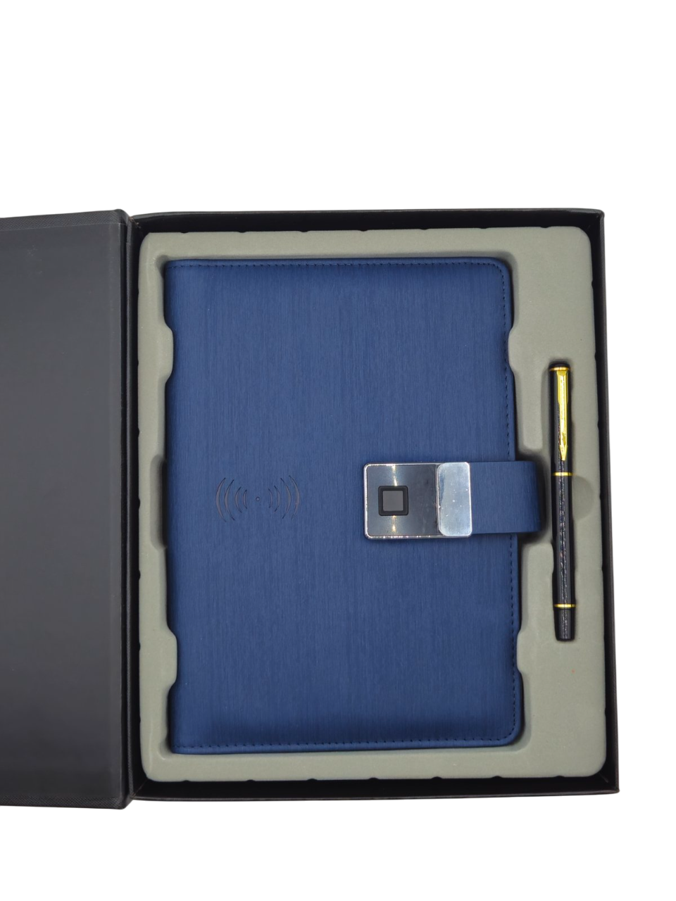 Блокнот с отпечатком пальца со встроенным повербанком, беспроводной зарядкой и USB-флешкой Синий (28794895) Блокнот с отпечатком пальца со встроенным повербанком, беспроводной зарядкой и USB-флешкой Синий (28794895)