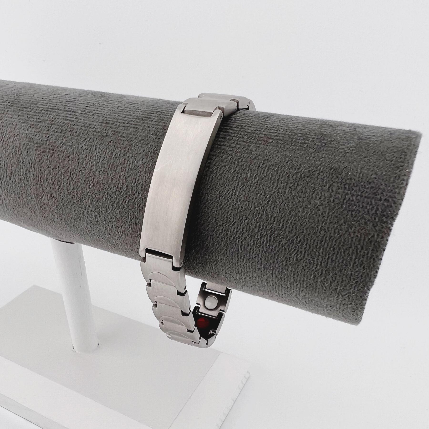 Браслет мужской под гравировку из медицинской стали с магнетитами (BS-023)