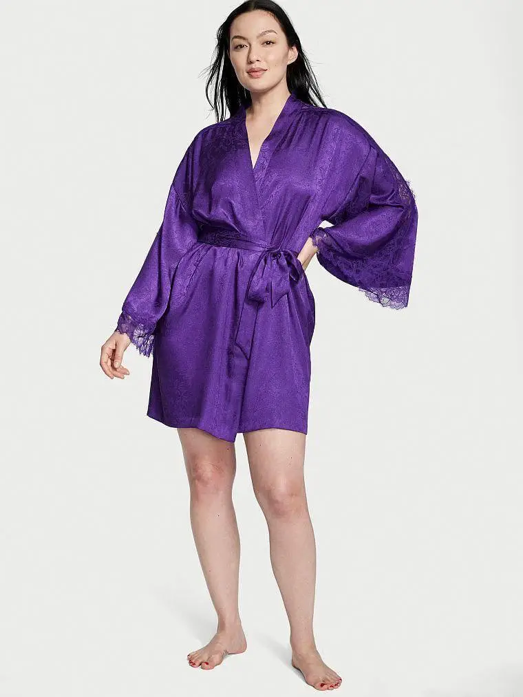 Халат жіночий Victoria's Secret Flounce Satin Robe сатиновий XS/S Фіолетовий (17628898)
