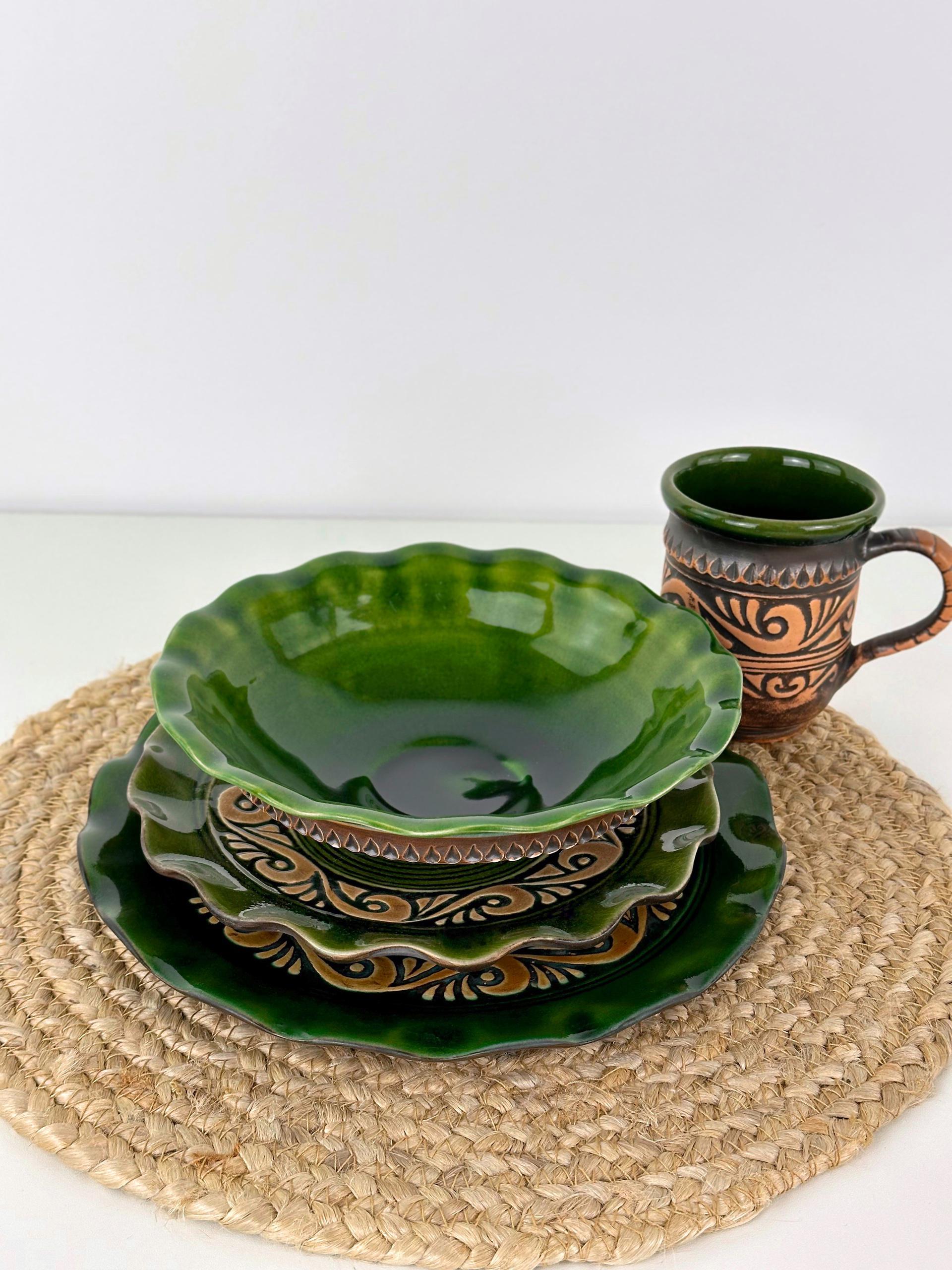 Набор глиняной посуды для обеда на 2 человек Гражда Коричневый (17019-8) - фото 4 Набор глиняной посуды для обеда на 2 человек Гражда Коричневый (17019-8) - фото 4