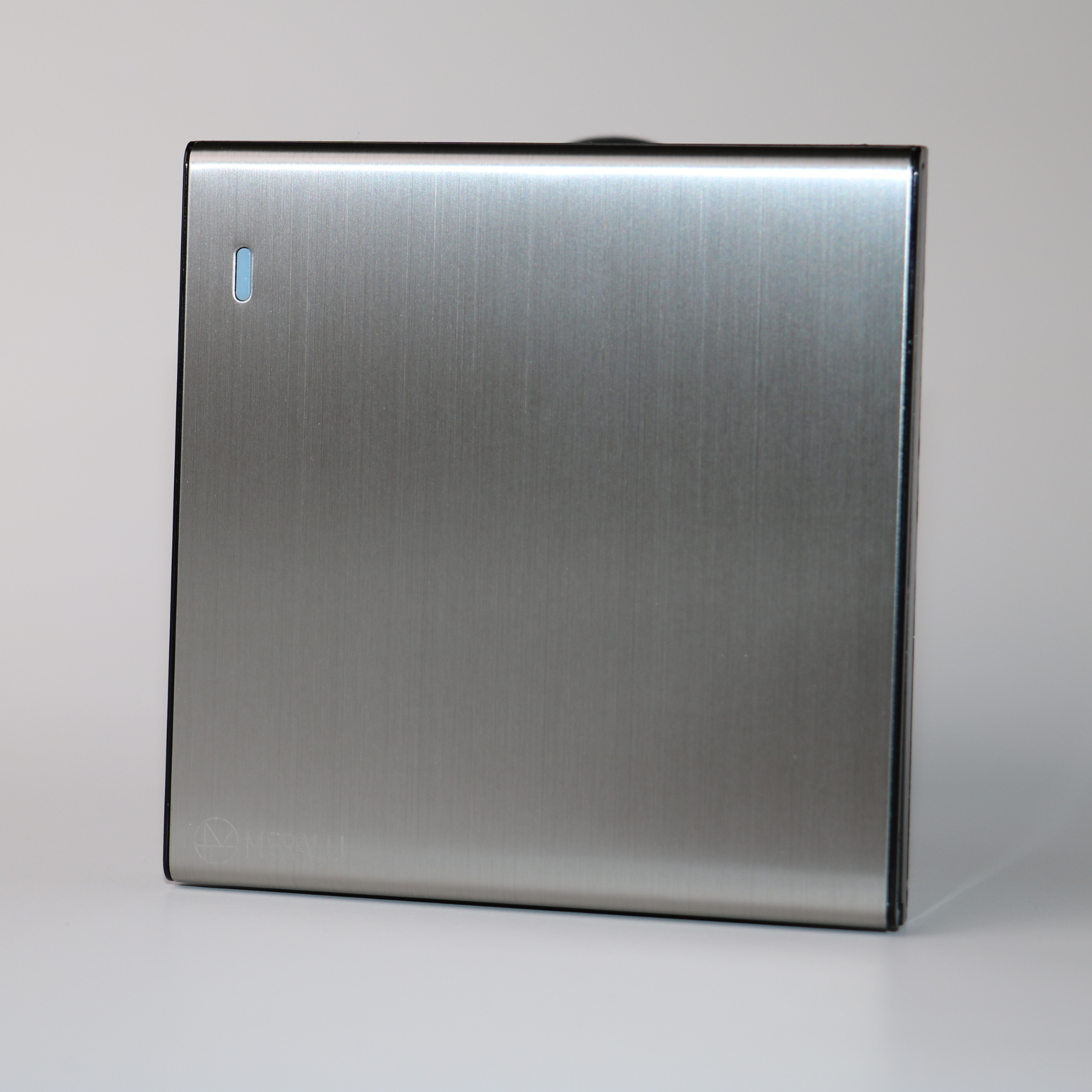 Комплект вимикач 1 MERALLI INOX безрамковий/квадратний підрозетник MERALLI горизонтальний Білий - фото 4 Комплект вимикач 1 MERALLI INOX безрамковий/квадратний підрозетник MERALLI горизонтальний Білий - фото 4