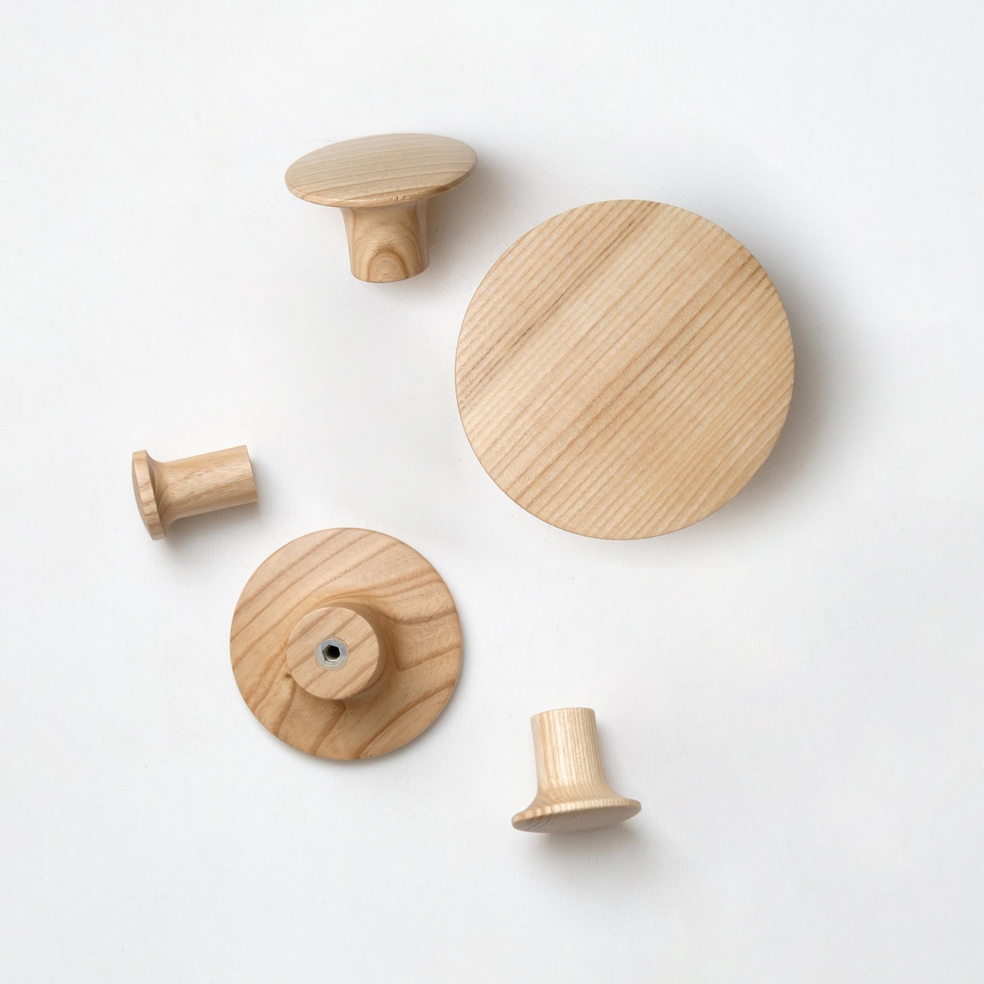 Набор деревянных мебельных крючков для одежды ø 35-120 мм 5 шт. Ясень (50463) - фото 2