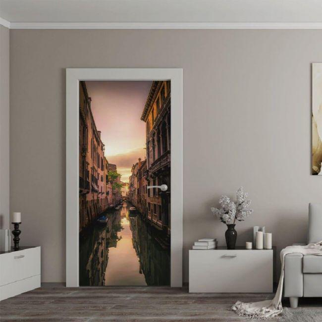 Наклейка интерьерная на двери Sticker Wall SW-00000916 Закат солнца Венеции 104х210 см