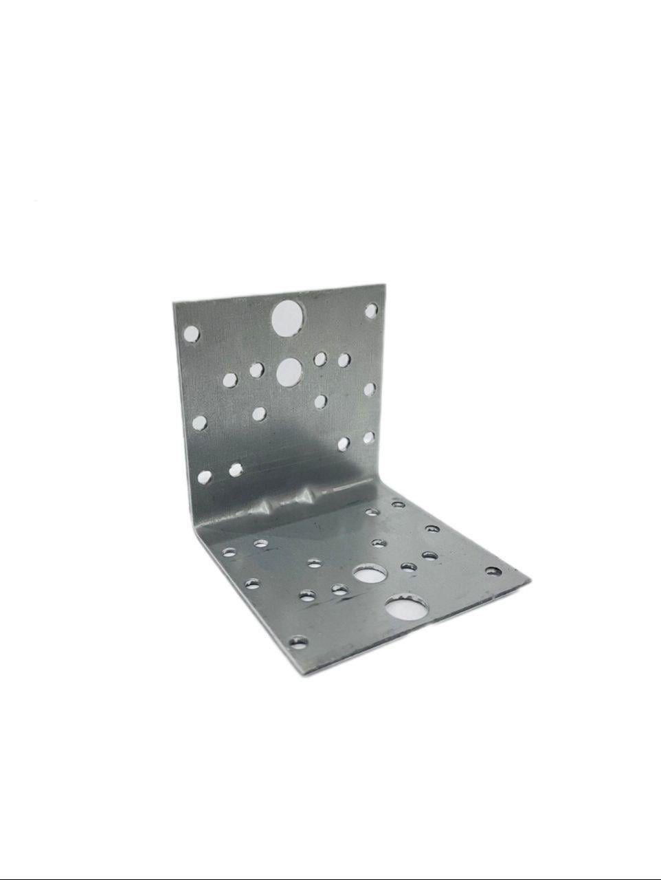 Уголки универсальные 80х80х80х2 мм 25 шт.