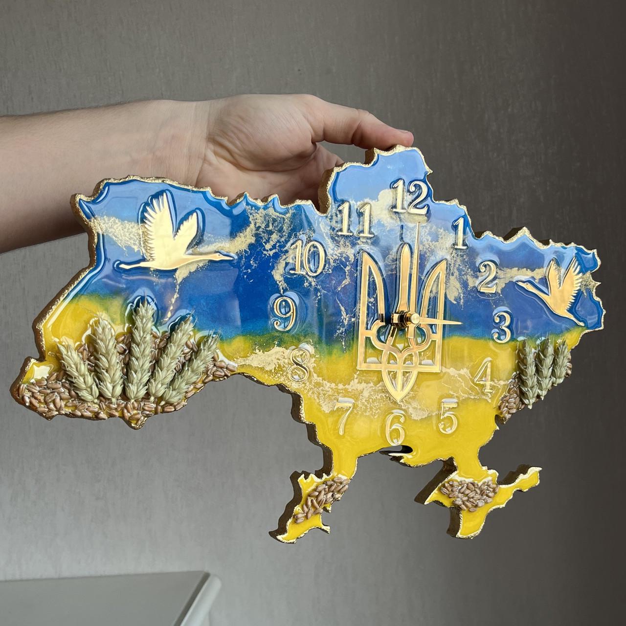 Годинник настінний з епоксидної смоли Карта України 120х76 см