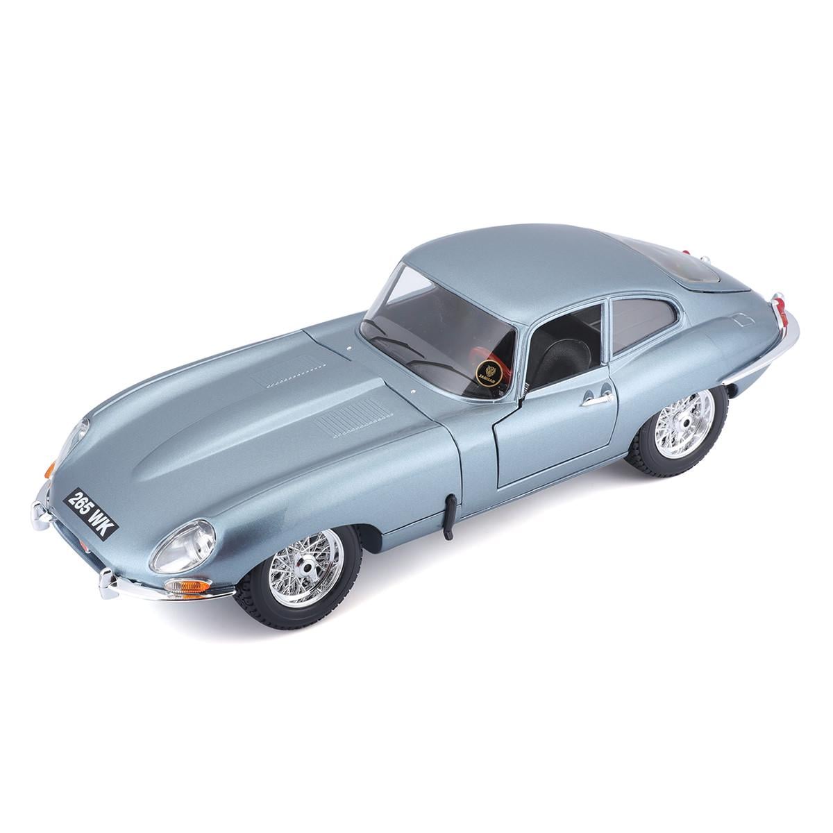 Автомодель Jaguar E-Type Coupe 1961 1:18 (32065680)