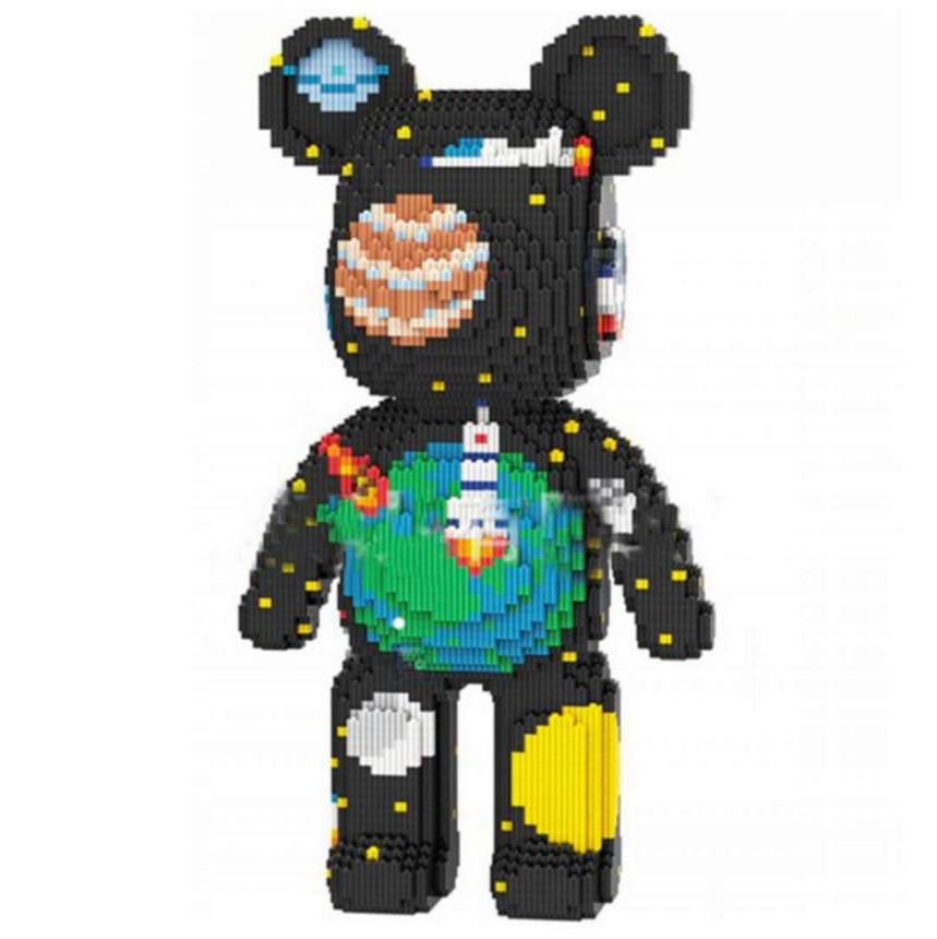 Конструктор Magic Blocks 3D Bearbrick Мишка Планеты 30 см/1800 дет. (1000-ZB-129)
