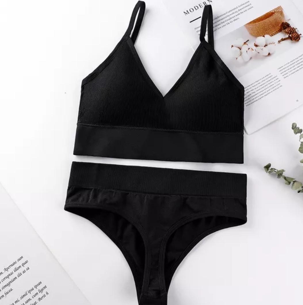 Комплект нижньої білизни в рубчик S/M Чорний (1710715644) - фото 3 Комплект нижньої білизни в рубчик S/M Чорний (1710715644) - фото 3