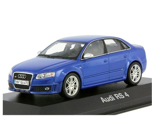 Модель автомобиля Minichamps 1:43 Audi RS 4 8E Blue (943014603) - фото 1