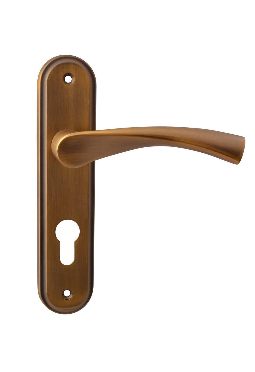 Дверная ручка под ключ Siba Genoa на планке 62 мм Кофейный матовый (Z13 3K 85 85)