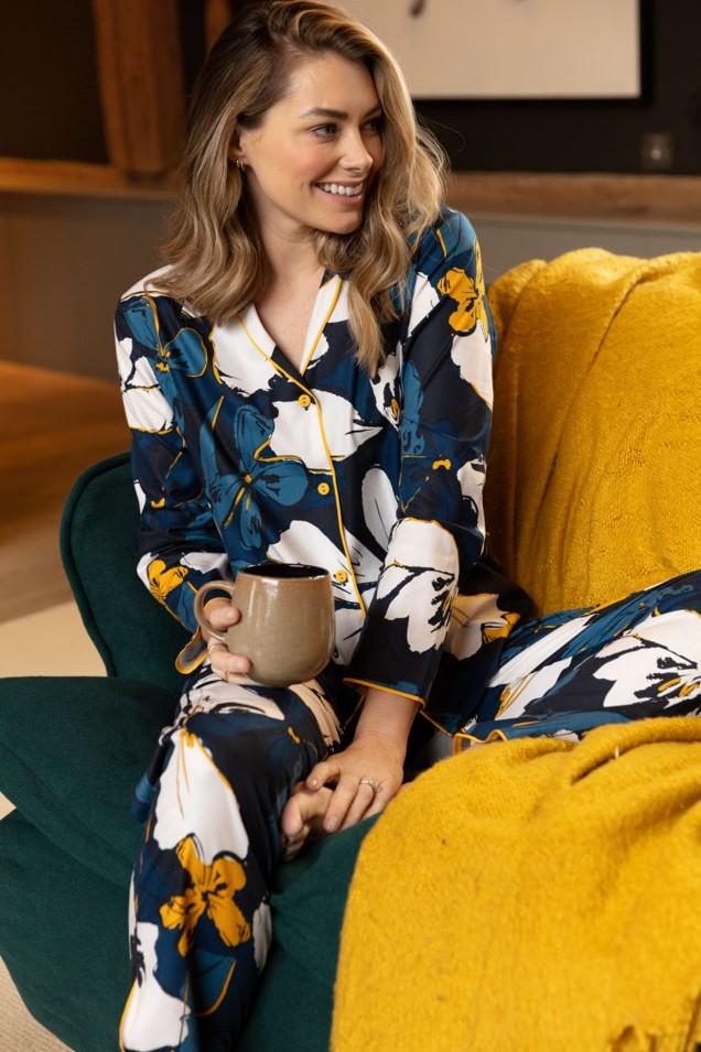 Пижама женская жакет и брюки CYBERJAMMIES Verity 9352/9353 20 3XL Синий (23961)