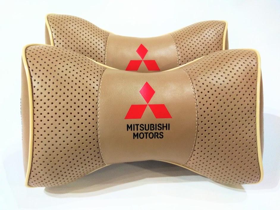 Подушка на подголовник авто Mitsubishi 2 шт. (00146)