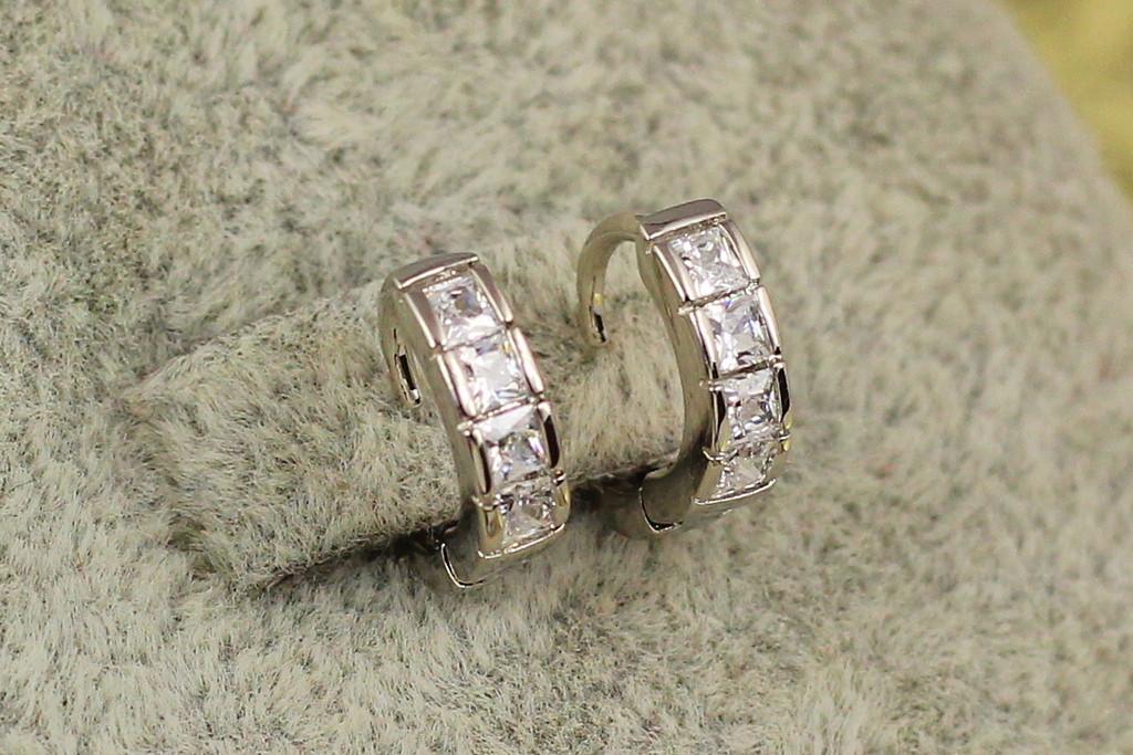 Серьги Xuping Jewelry кольца квадратные камни 9,5 мм Серебристый