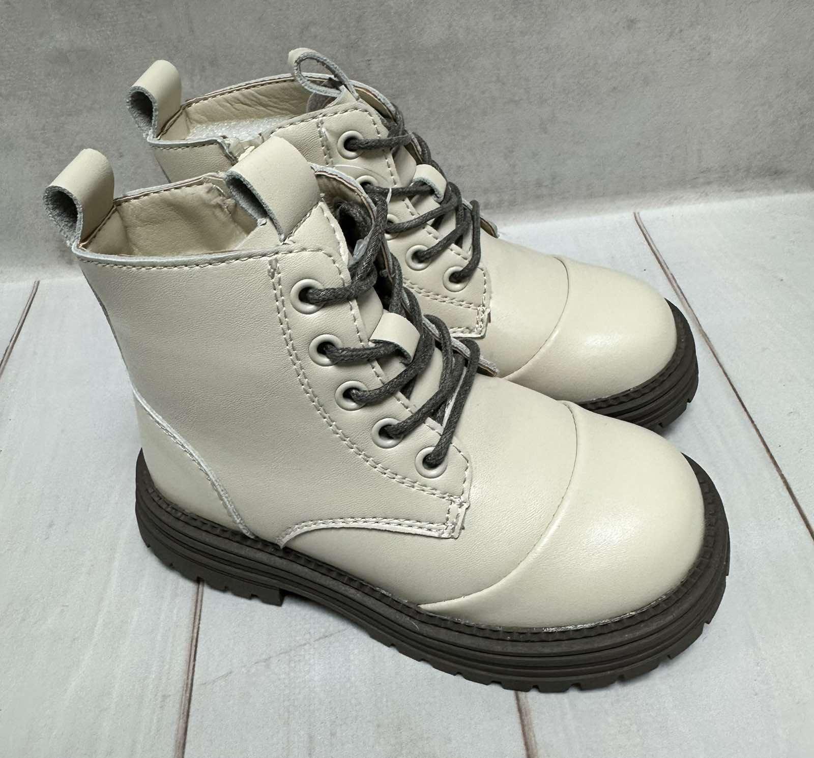 Черевики дитячі Clibee зимові на овчині р. 28/18 см Молочний - фото 3 Черевики дитячі Clibee зимові на овчині р. 28/18 см Молочний - фото 3