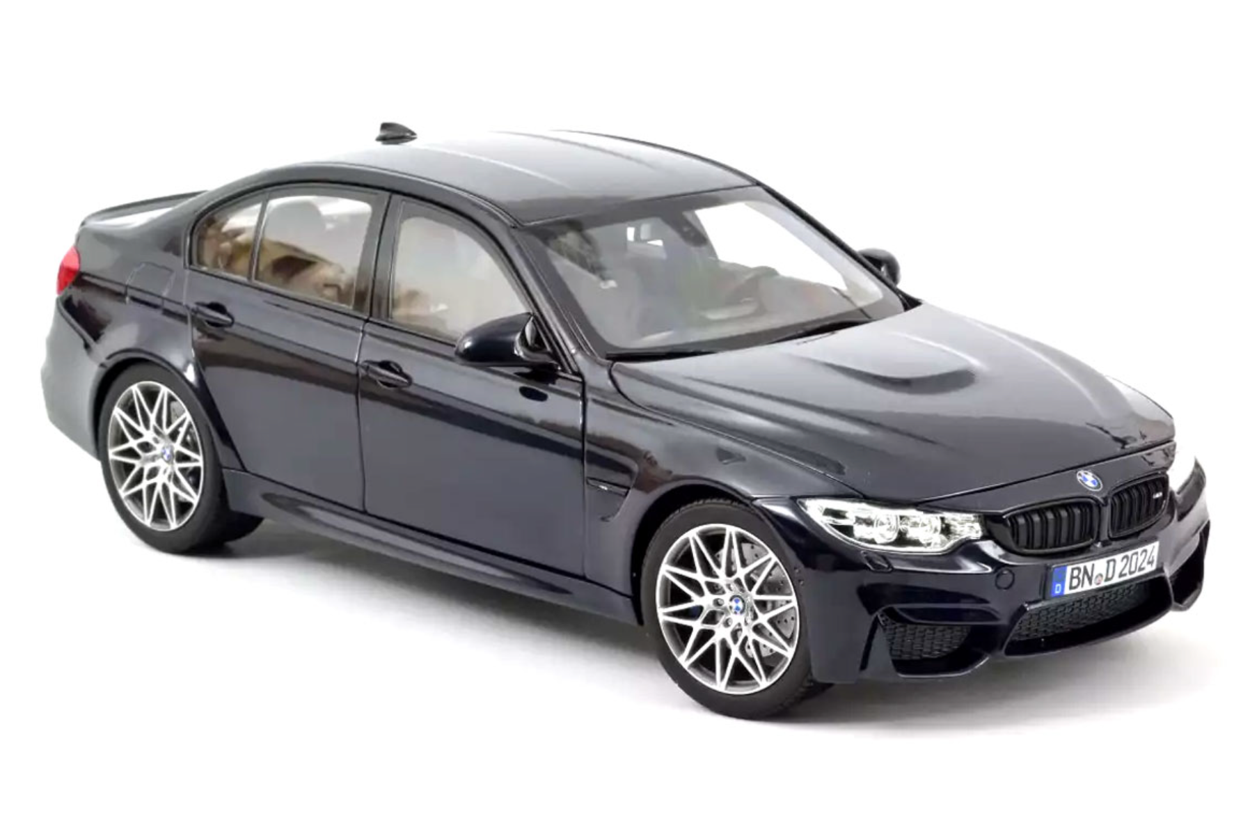 Модель автомобиля Norev 1:18 BMW M3 Competition F80 330i Dark Blue Metallic (183236)