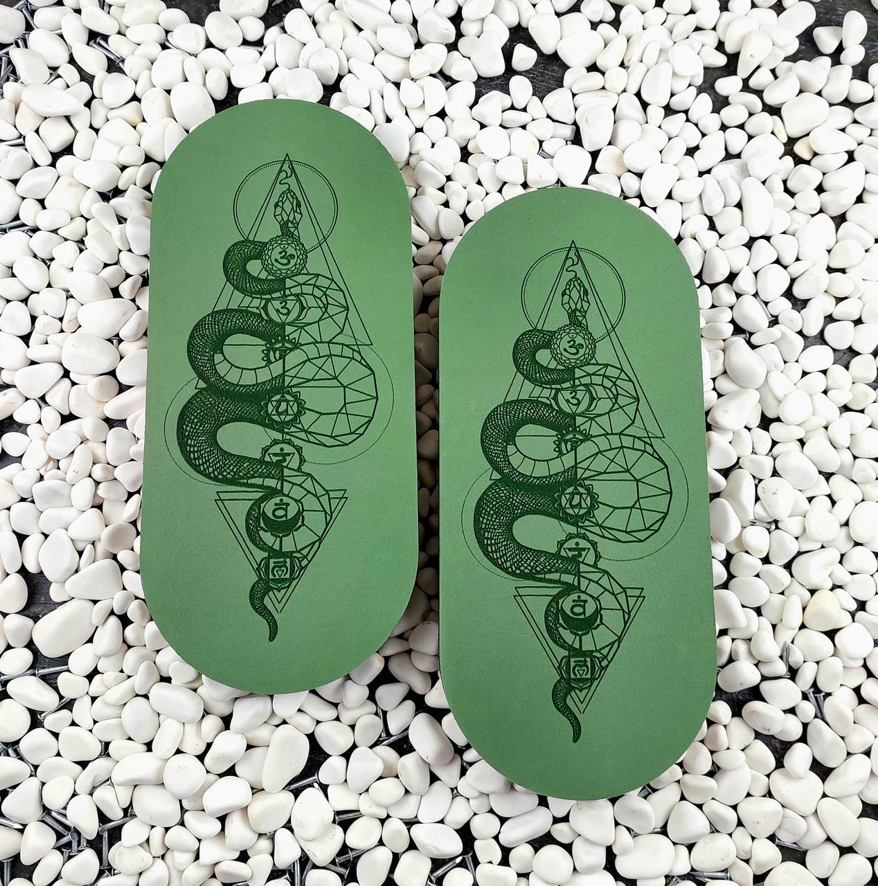 Доски Садху шаг 10 мм с чехлом Зеленый (26349325)