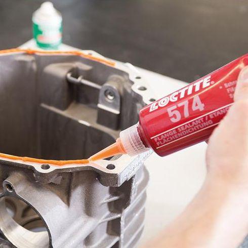 Герметик фланцевый LOCTITE 574 анаэробный зазор до 0,5 мм 150 °C 50 мл - фото 2 Герметик фланцевый LOCTITE 574 анаэробный зазор до 0,5 мм 150 °C 50 мл - фото 2