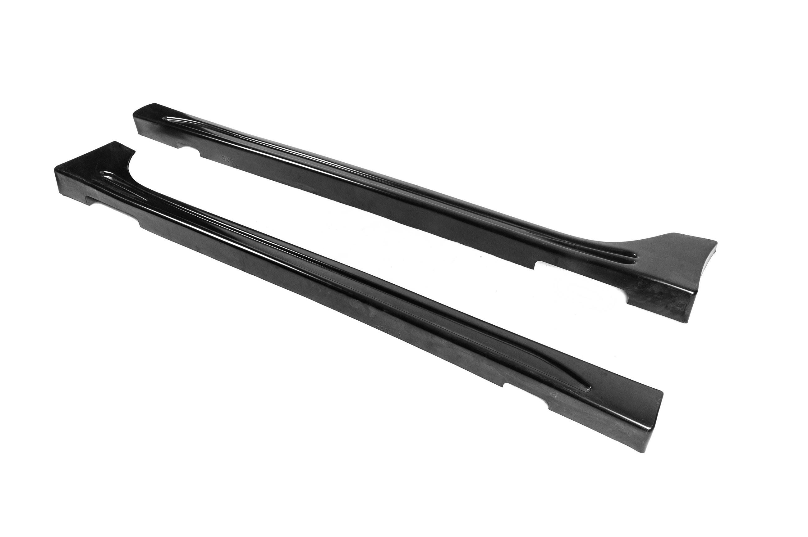 Боковые пороги DPT V-3 для Opel Astra J 2009-2015 гг. abs-пластик под покраску (130707)