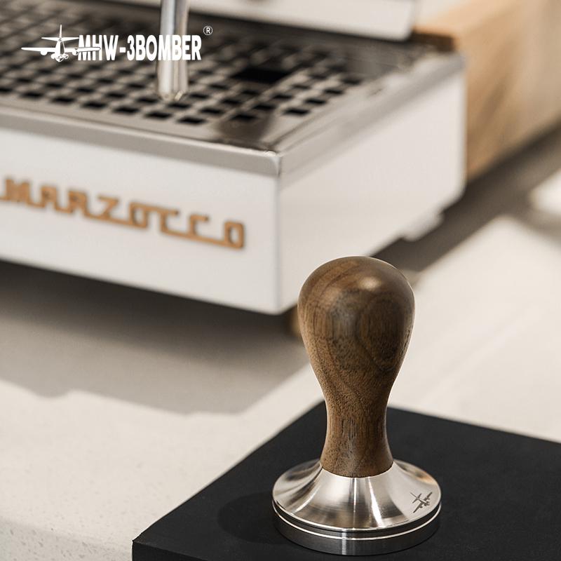 Темпер рифленый MHW-3BOMBER Vase 58,35 мм Орех (T5210T) - фото 2 Темпер рифленый MHW-3BOMBER Vase 58,35 мм Орех (T5210T) - фото 2