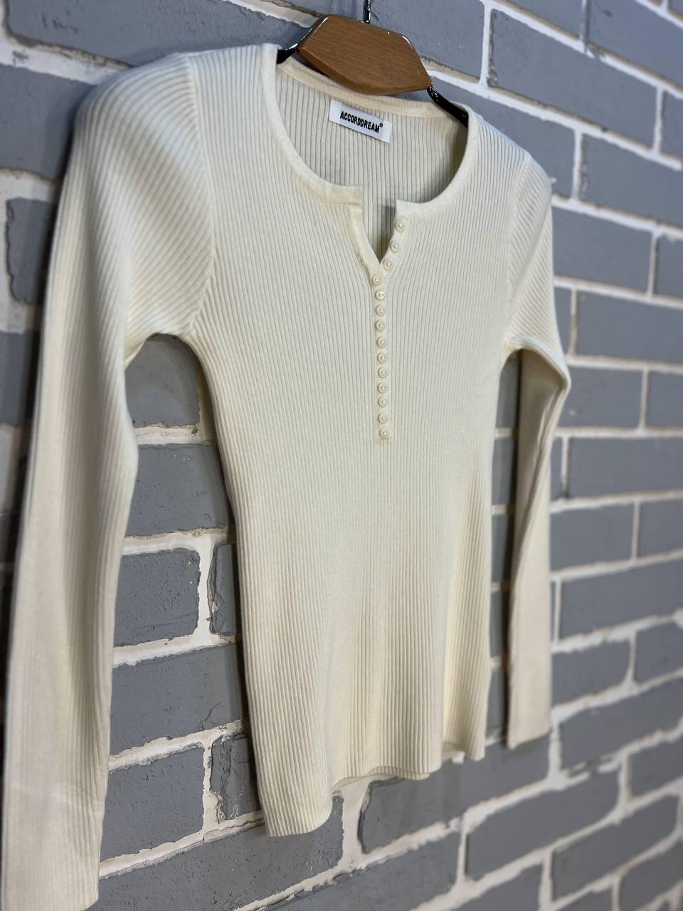 Гольф жіночий ACCORDDREAM 8248 лонгслів гудзики рубчик OS Молочний (1225) - фото 7 Гольф жіночий ACCORDDREAM 8248 лонгслів гудзики рубчик OS Молочний (1225) - фото 7