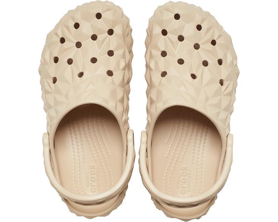 Сабо женские Crocs Classic Geometric Shitake р. 37-38 W7 бежевые (‎209563) - фото 5