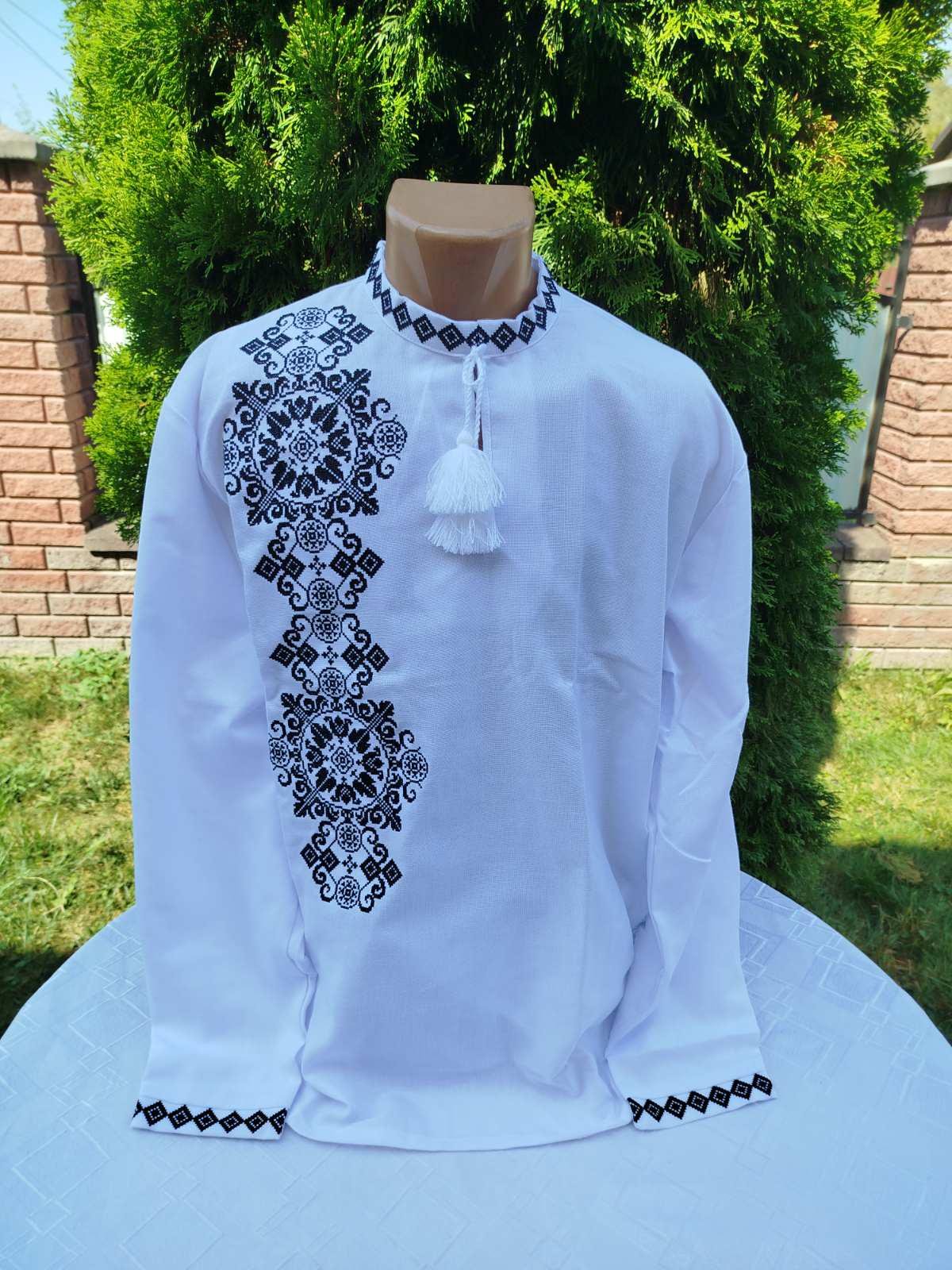 Вишиванка чоловіча Королівський узір р. 50 Чорний (29378207)