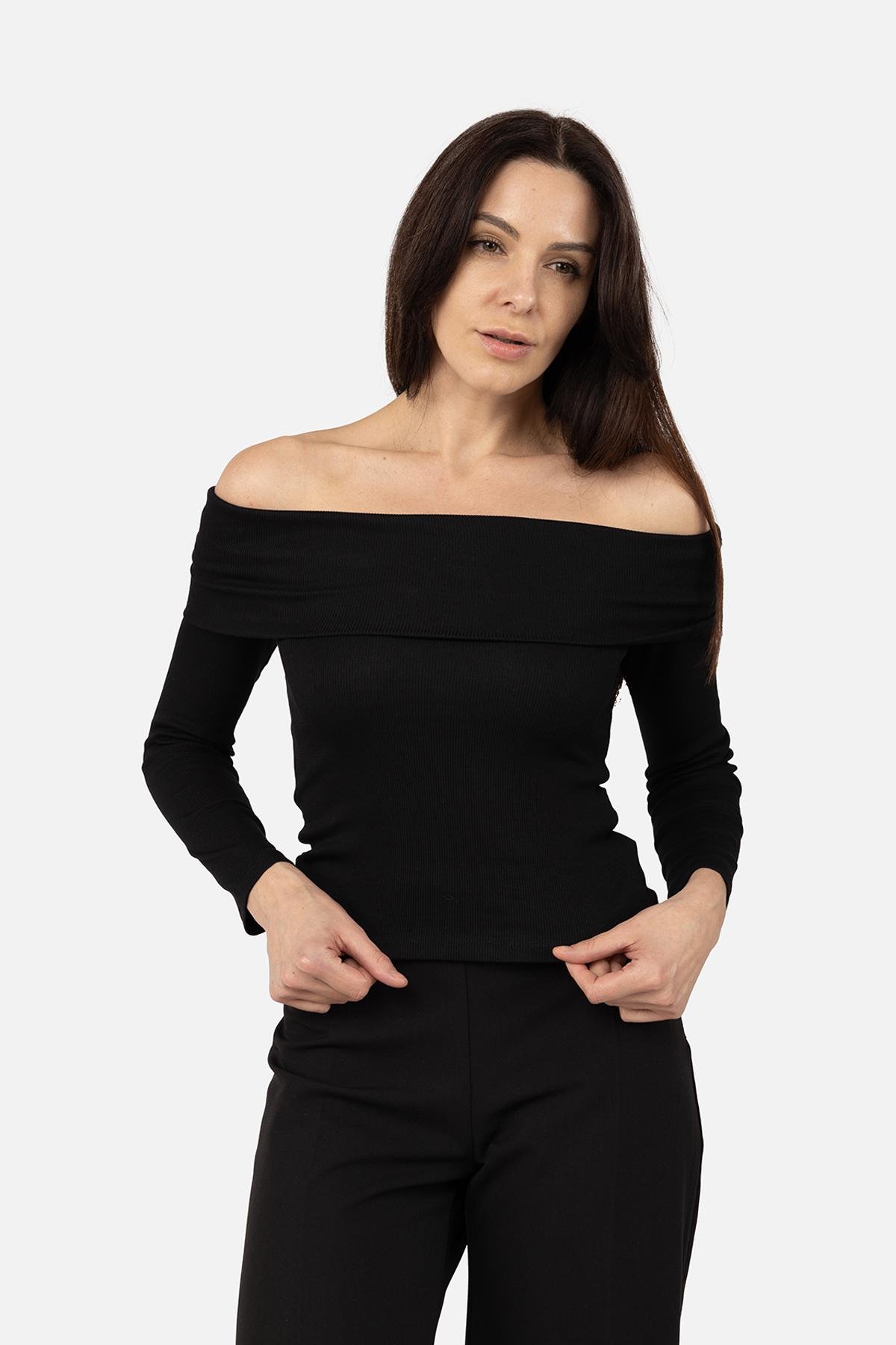 Джемпер жіночий з довгим рукавом ЦБ-00270511 р. 44 Чорний (SKT001046678) Джемпер жіночий з довгим рукавом ЦБ-00270511 р. 44 Чорний (SKT001046678)