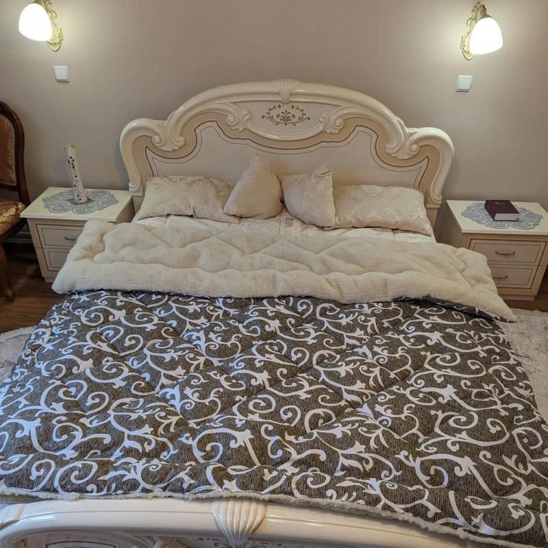 Одеяло из овчины 200x220 см (КО 01-14) Одеяло из овчины 200x220 см (КО 01-14)