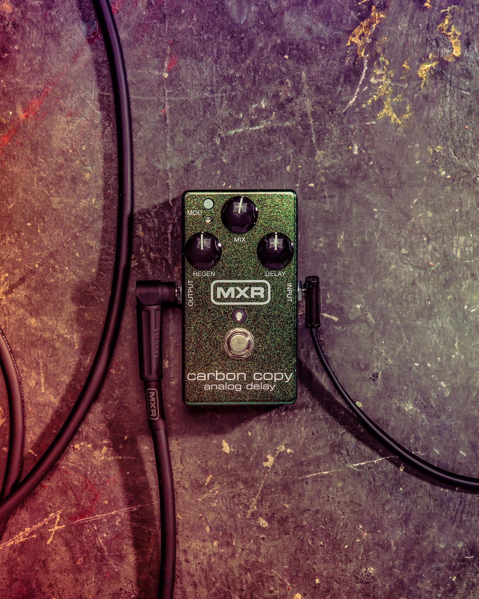 Педаль эффектов MXR M169 Carbon Copy Analog Delay - фото 7
