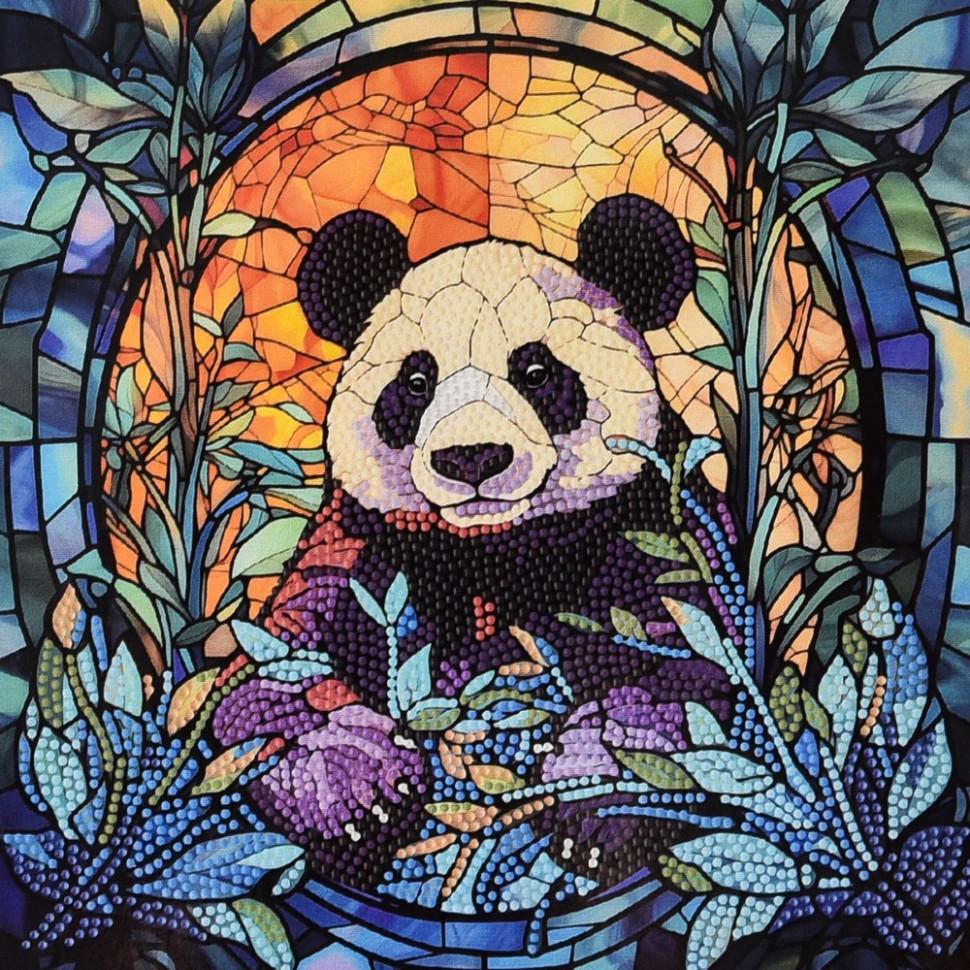 Алмазна мозаїка Strateg Панда в тиші 30х30 см Різнокольоровий (VM-127-A-413)