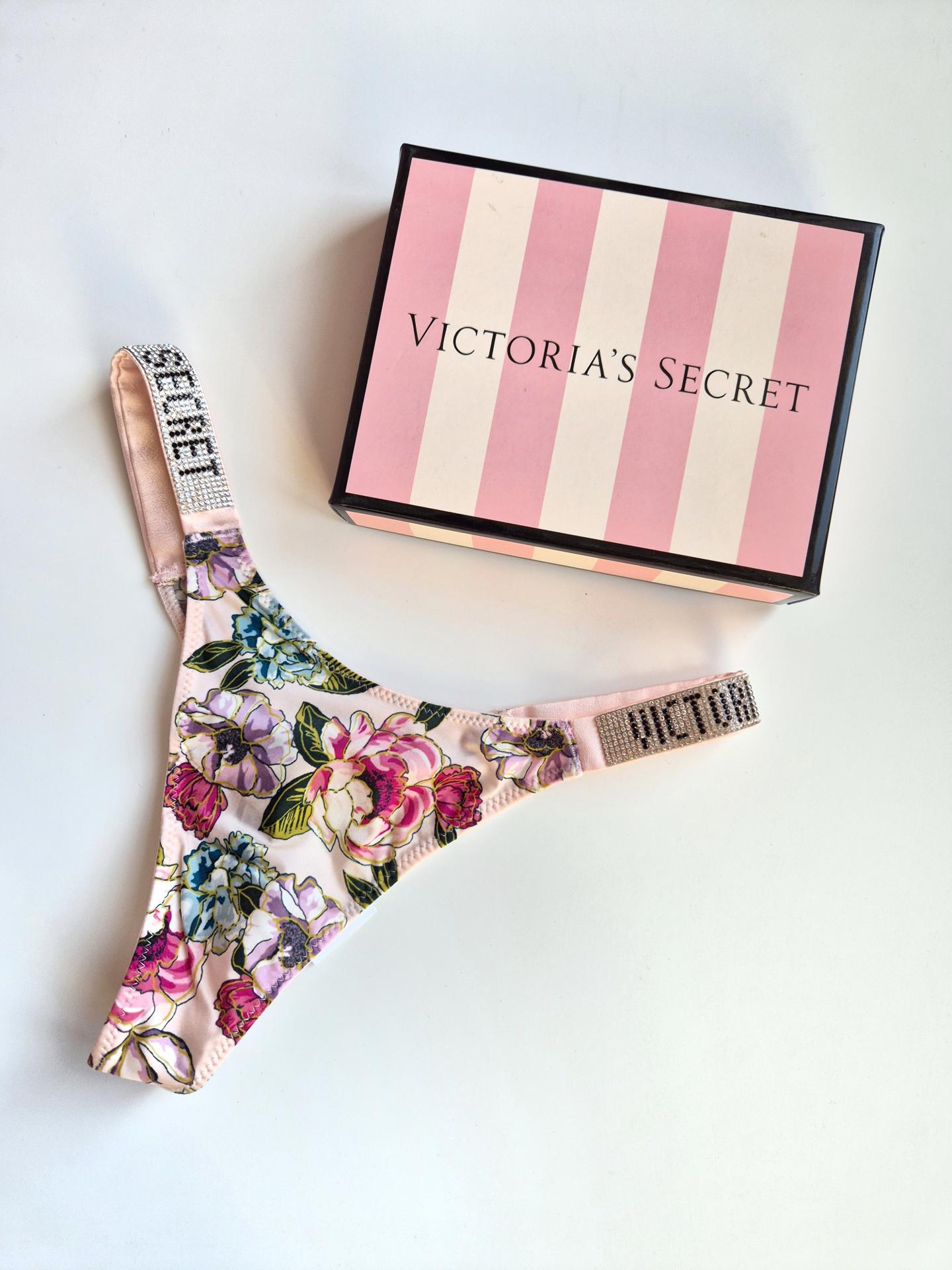 Трусики жіночі стрінги з квітами та стразами Victoria's Secret А-1564 S Рожевий (6722173d)