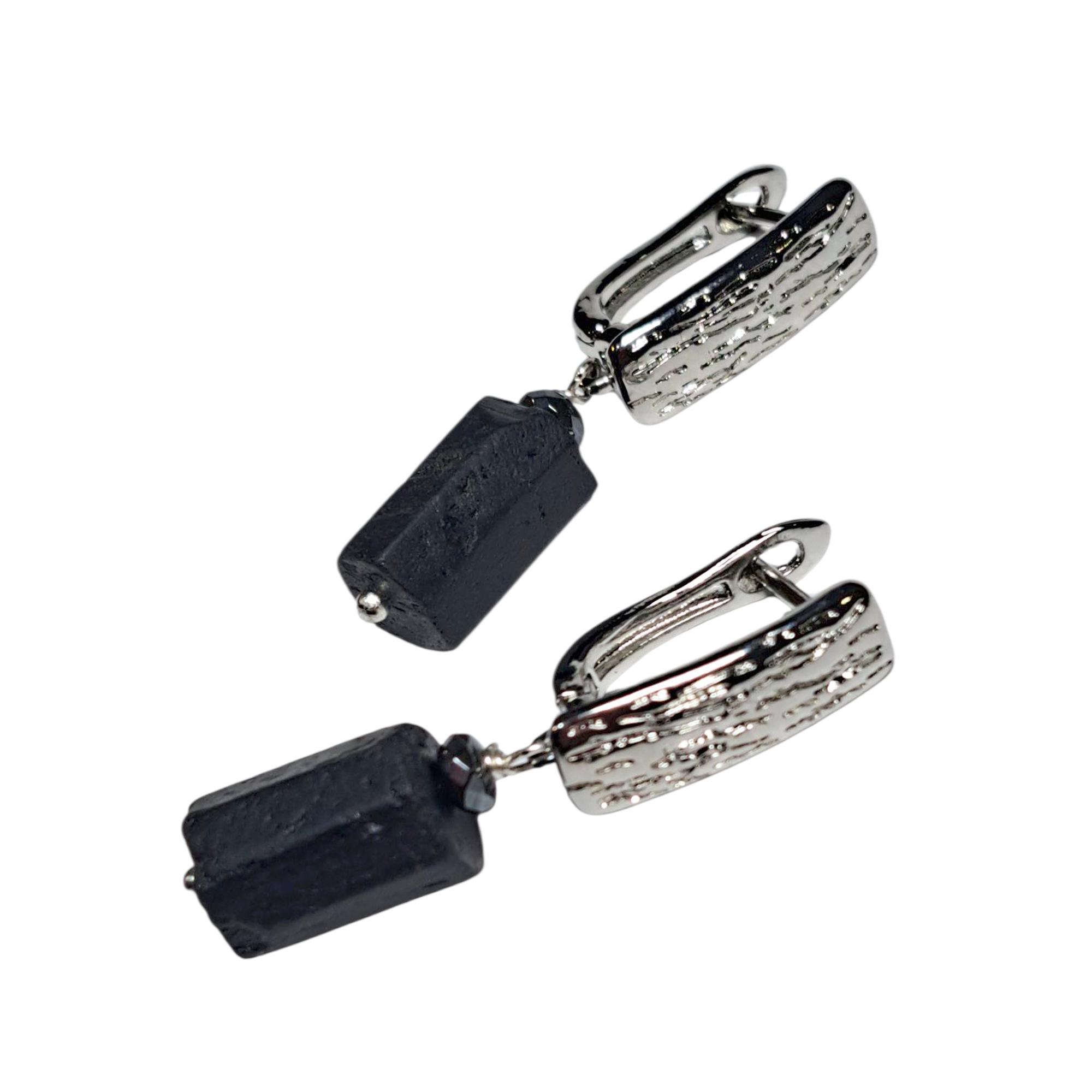 Серьги DARSANA Нуар из натурального камня шерл черный турмалин (DRSU502000)