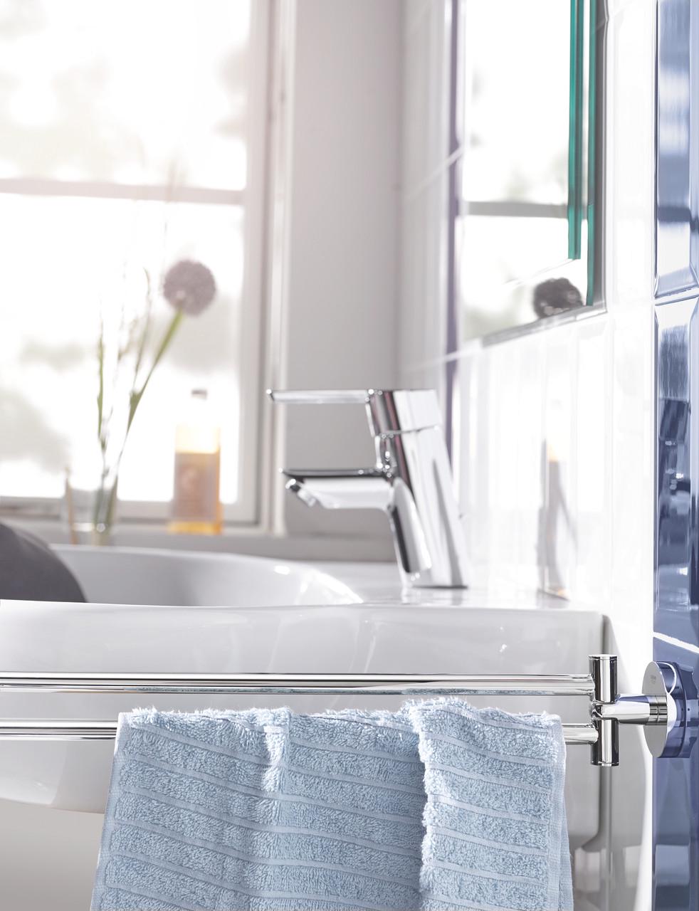 Тримач для рушників Grohe Essentials New подвійний (40371001) - фото 5 Тримач для рушників Grohe Essentials New подвійний (40371001) - фото 5