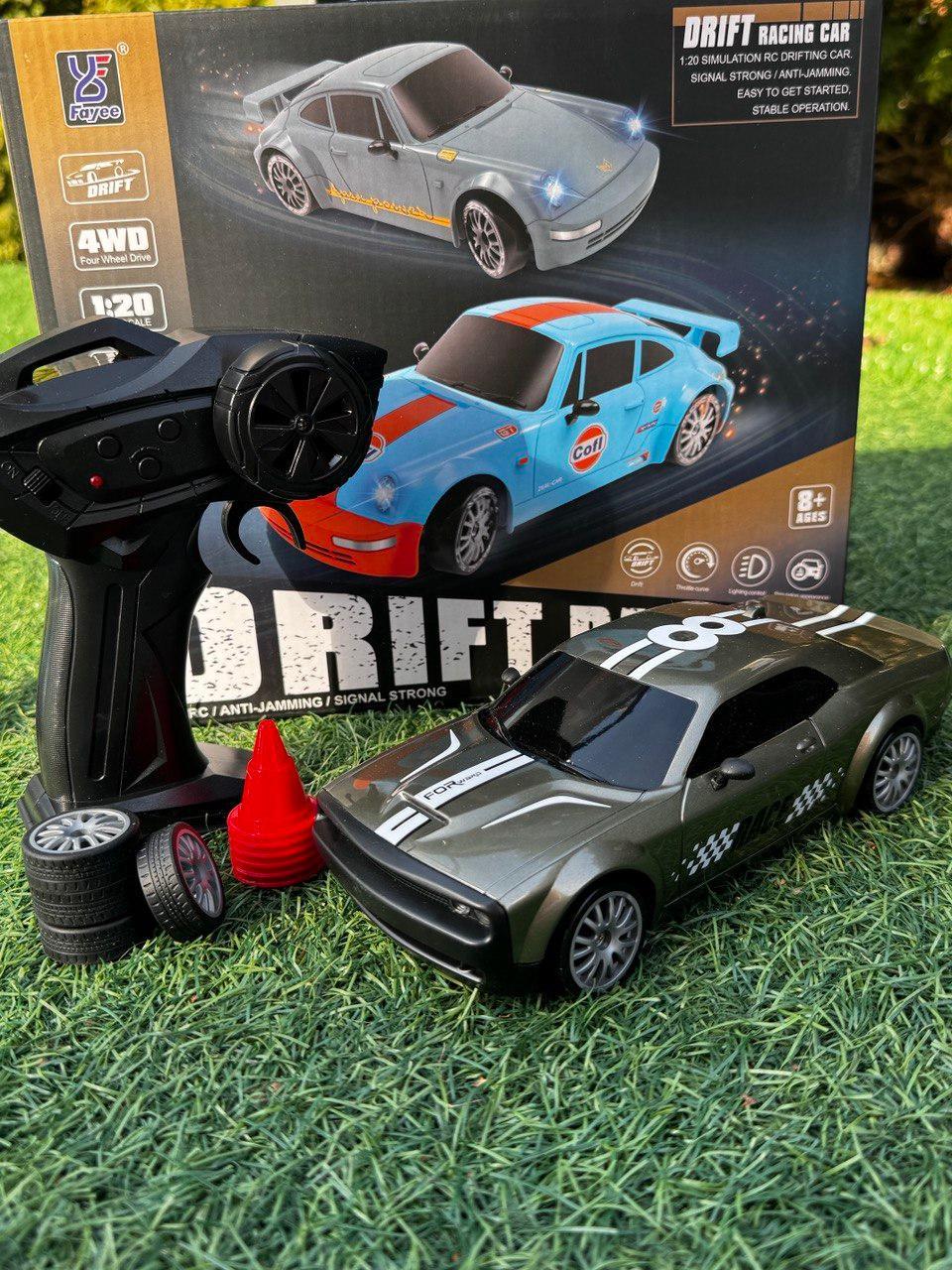 Машинка для дрифту на радіокеруванні повнопривідна Race 1:20 із LED-підсвіткою Grey (fkw-mcp-z4c) - фото 2 Машинка для дрифту на радіокеруванні повнопривідна Race 1:20 із LED-підсвіткою Grey (fkw-mcp-z4c) - фото 2