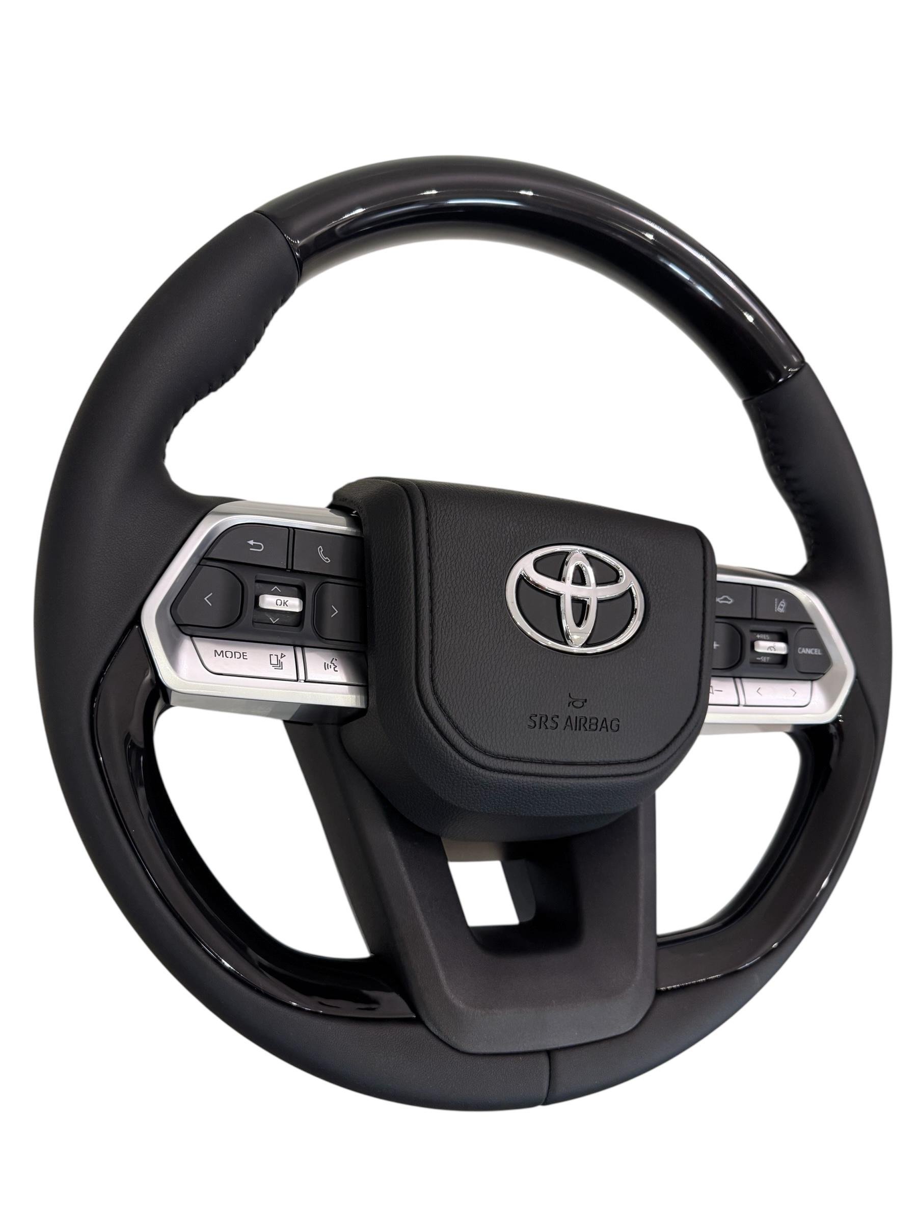 Руль для Toyota Land Cruiser 200 Prado 150 рояльный лак в стиле LC300 Хром (27709137) - фото 4 Руль для Toyota Land Cruiser 200 Prado 150 рояльный лак в стиле LC300 Хром (27709137) - фото 4