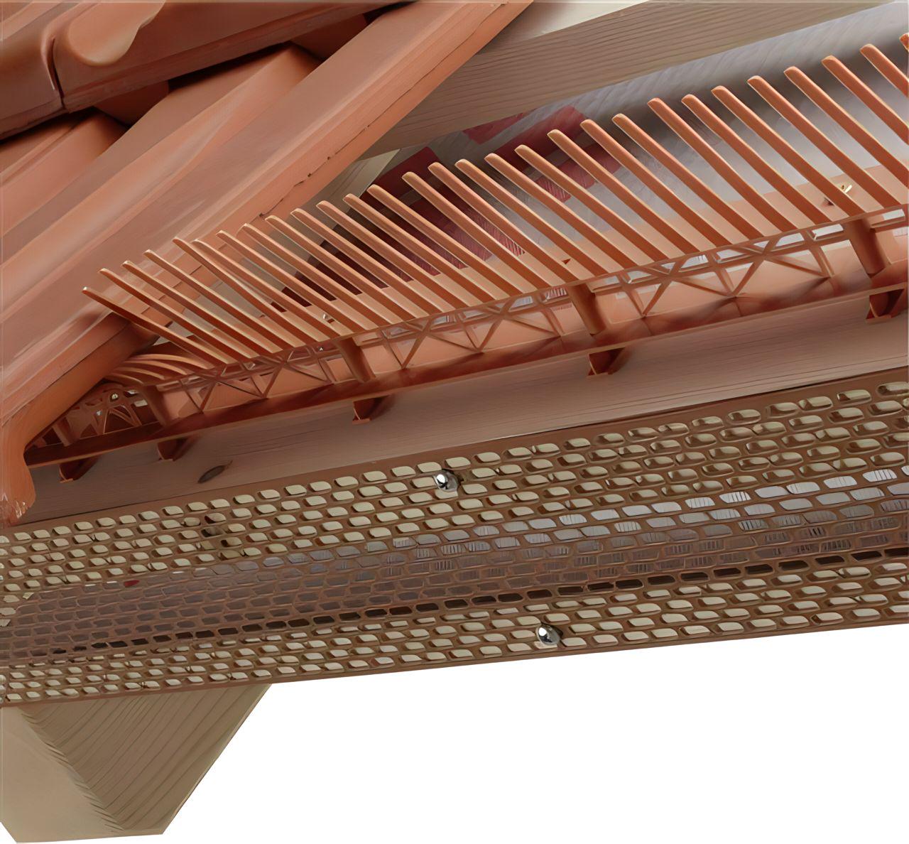 Гребінь звису Керамакс з вентиляційною вставкою 0,06x1 м RAL 8017 (11520317) - фото 2 Гребінь звису Керамакс з вентиляційною вставкою 0,06x1 м RAL 8017 (11520317) - фото 2